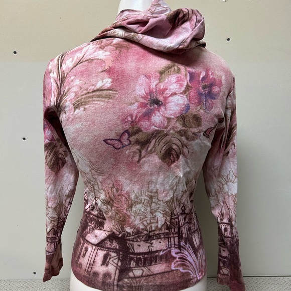 2/$20❤️- SWEATER | Women’s Papa sweater size medium (fits snug) - Picture 3 of 4